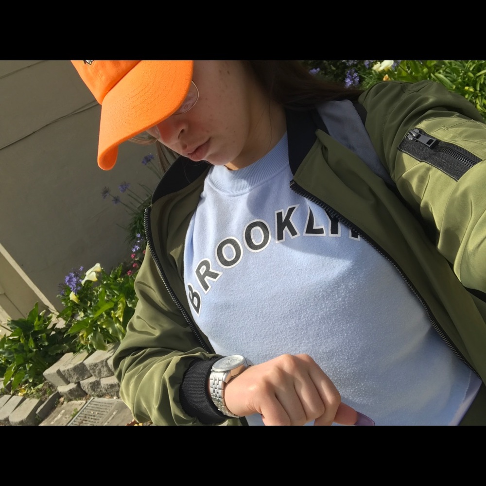 Forever 21 crop sweater - Picture 10 of 11